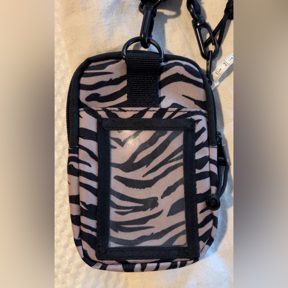 Mew Vans Women’s Crossbag/ Zibra print - Picture 7 of 10